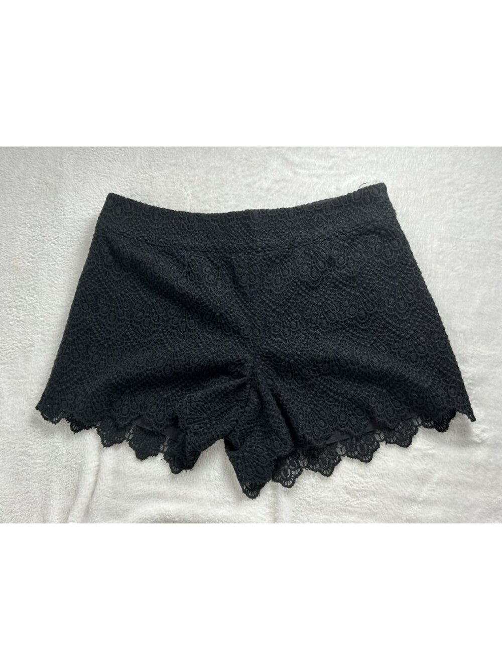 Anthropologie Elevenses Womens Black Lace Shorts Size 8 Scalloped Hem Lined